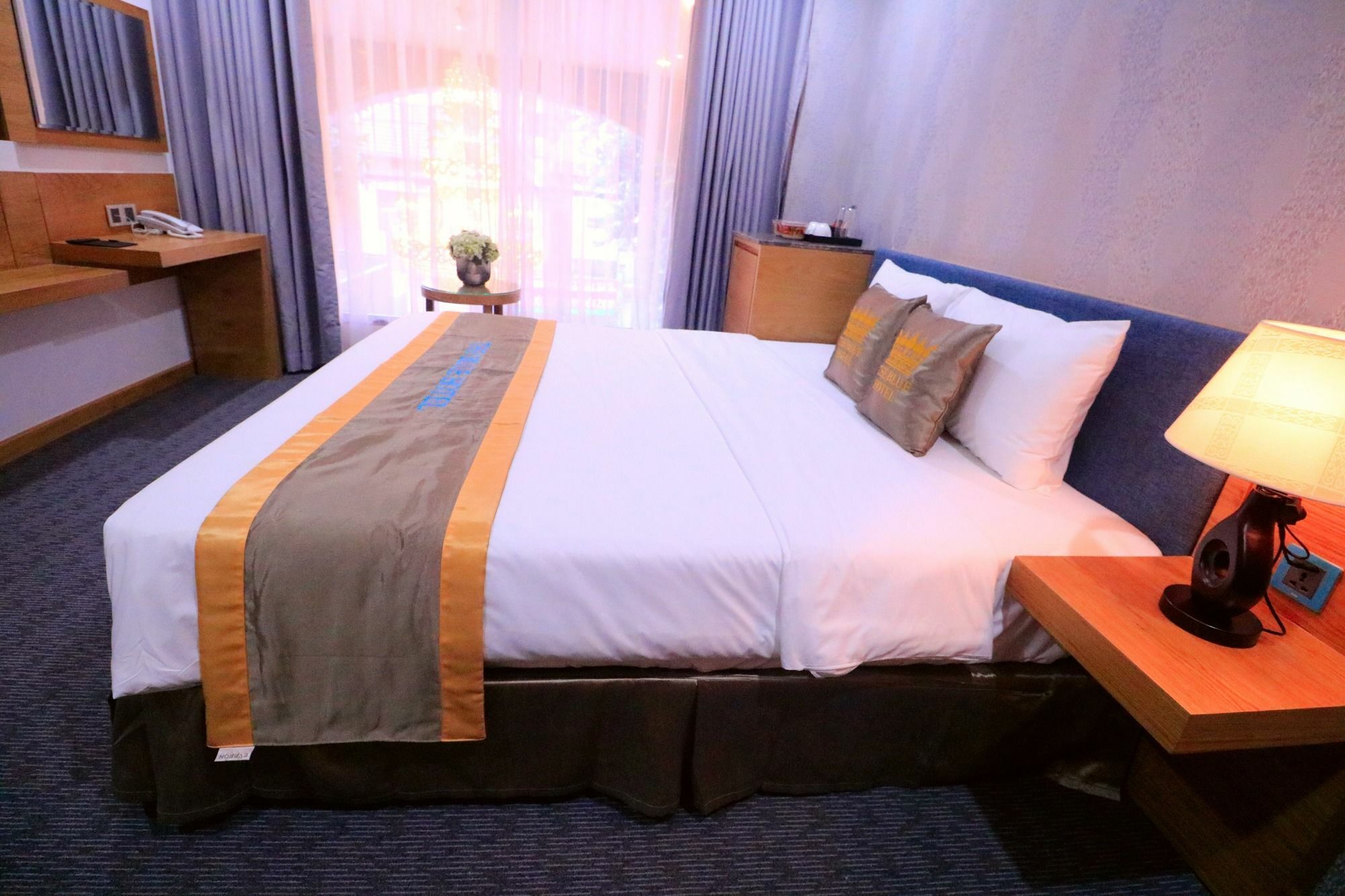 The Blue Airport Hotel Ho Şi Min Exterior foto